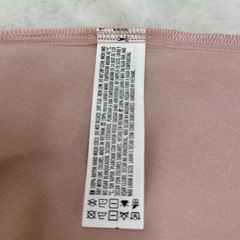Forever 21 Women’s Woven Blush Dress - Picture 13 of 13